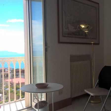 Appartement Posillipo: Soggiorno D'Incanto à Naples Extérieur photo