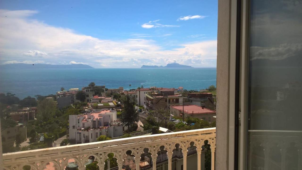 Appartement Posillipo: Soggiorno D'Incanto à Naples Extérieur photo