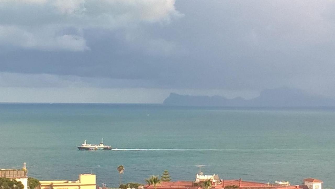 Appartement Posillipo: Soggiorno D'Incanto à Naples Extérieur photo