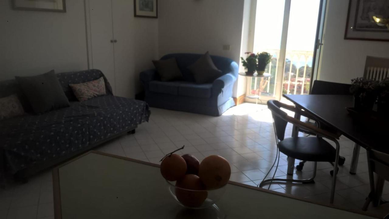 Appartement Posillipo: Soggiorno D'Incanto à Naples Extérieur photo